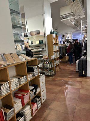 Muji a Roma in Via Del Tritone 199: ⏰ orari e ☎ telefono.